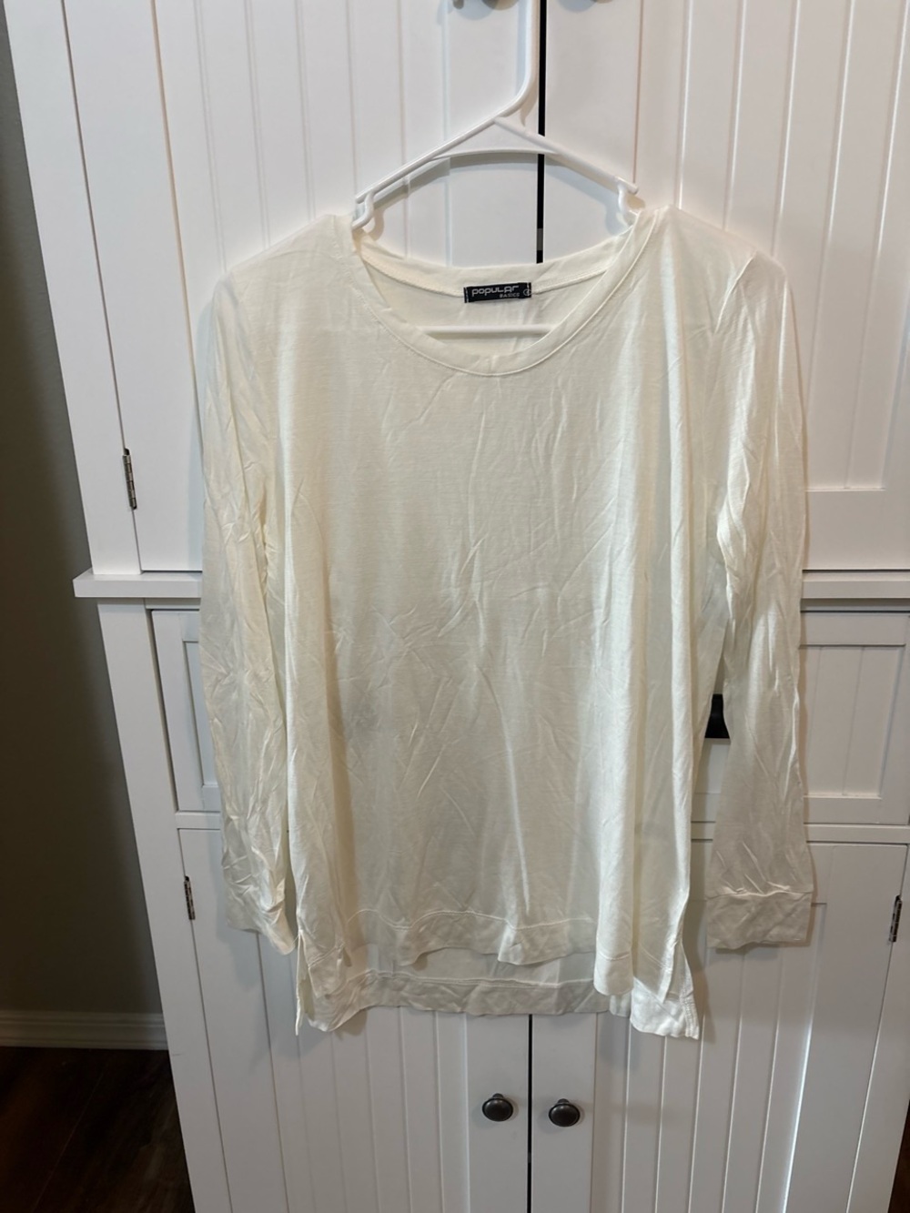 Popular Basics Cream Long Sleeve Tee | Size M | Soft Layering Essential Minima